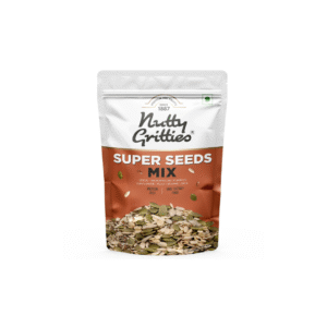 NUTTY GRITTIES DRY FRUIT SMOKED COCKTAIL MIX NUTS 40GM